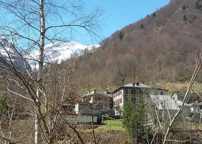 Nonaj *